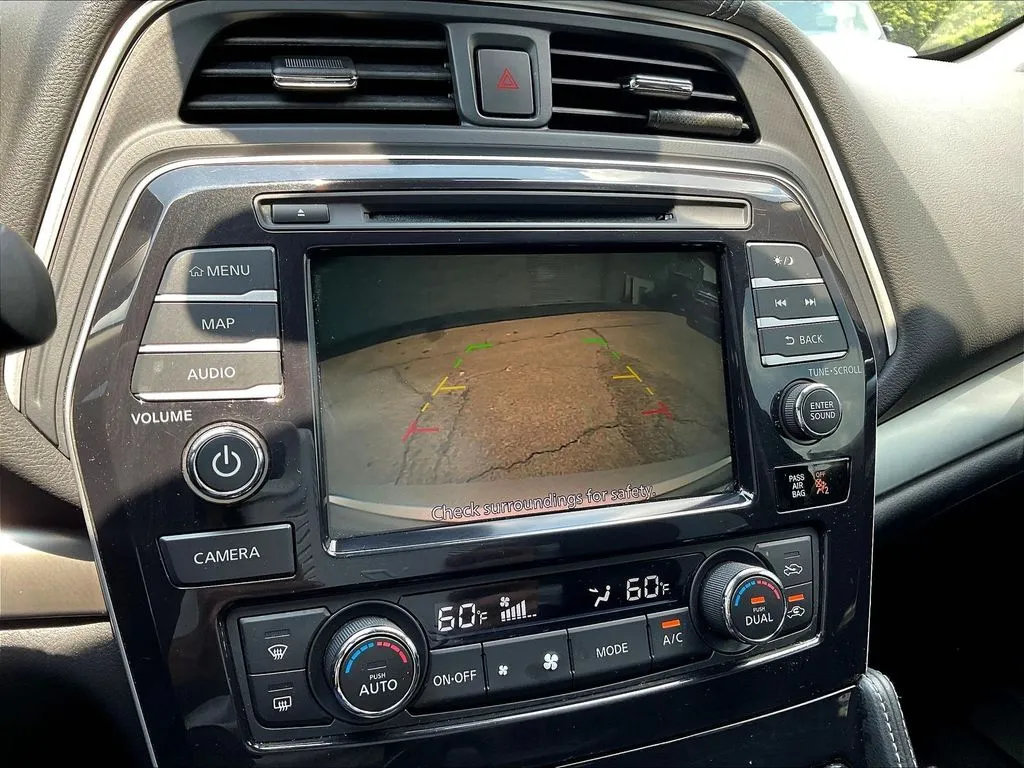 Nissan Maxima photo 13