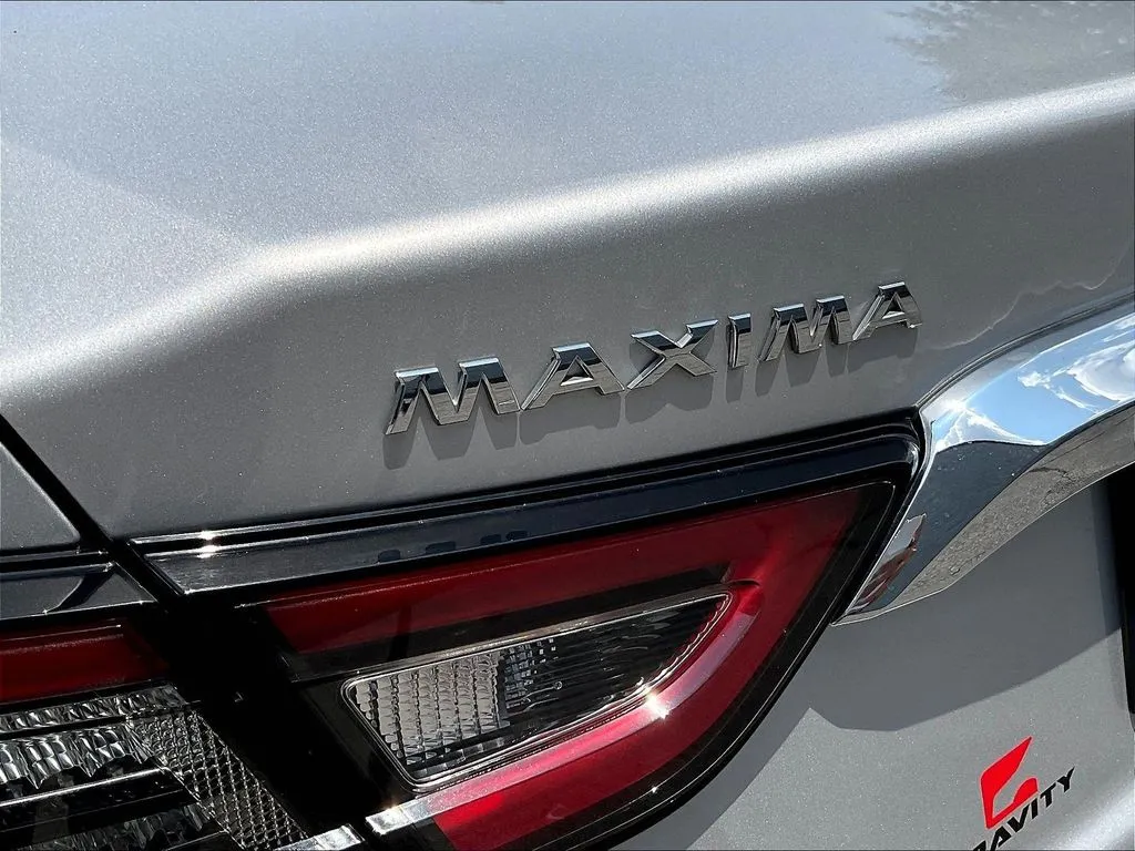 Nissan Maxima photo 20