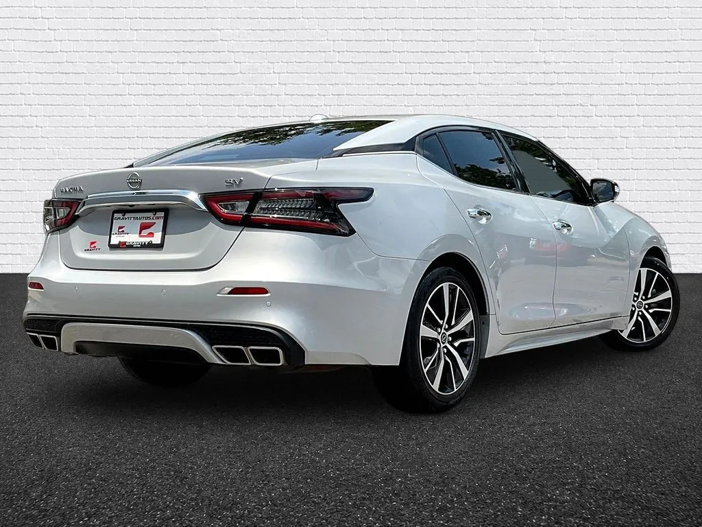 Nissan Maxima photo 6