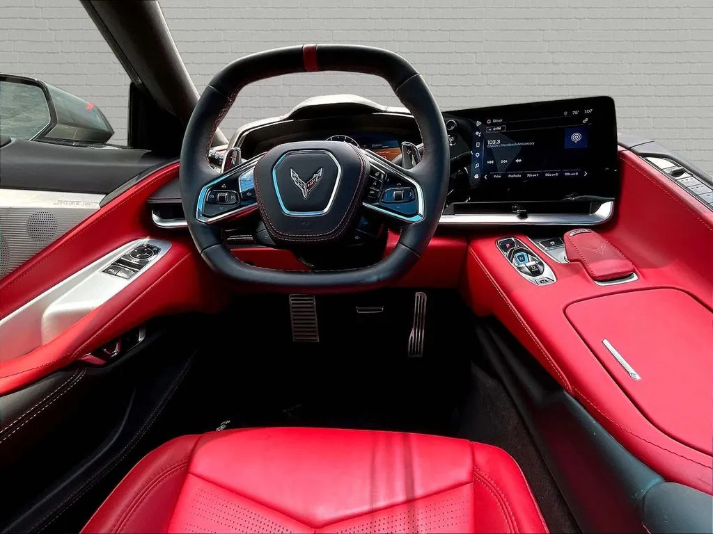 Chevrolet Corvette photo 7
