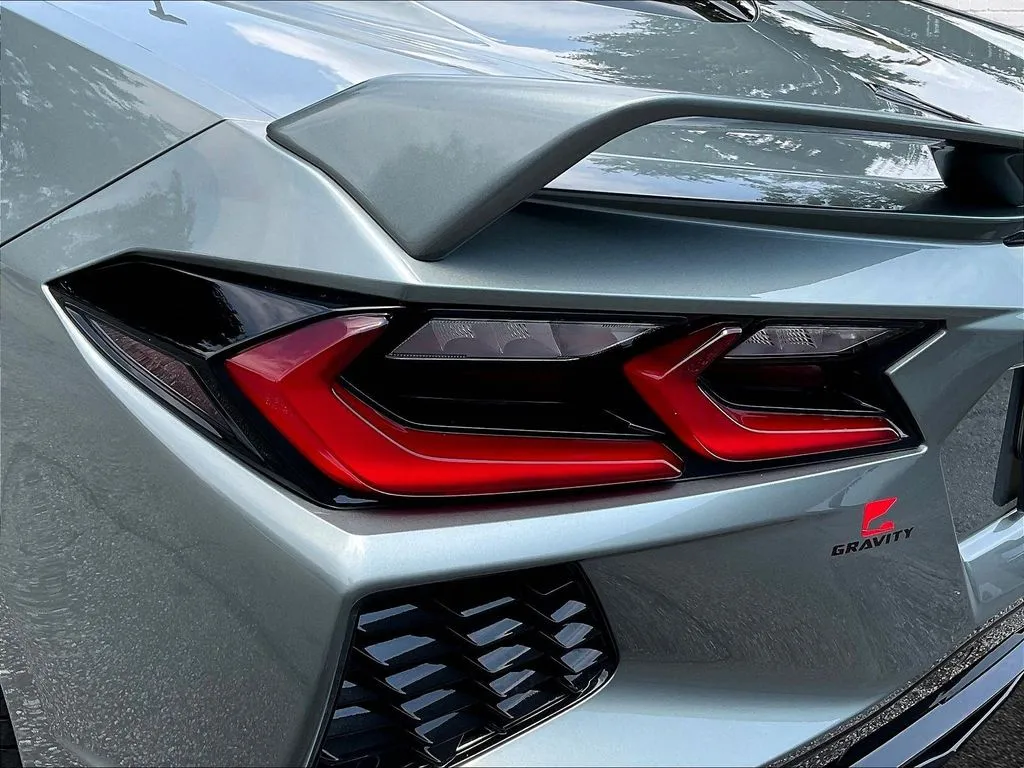 Chevrolet Corvette photo 16