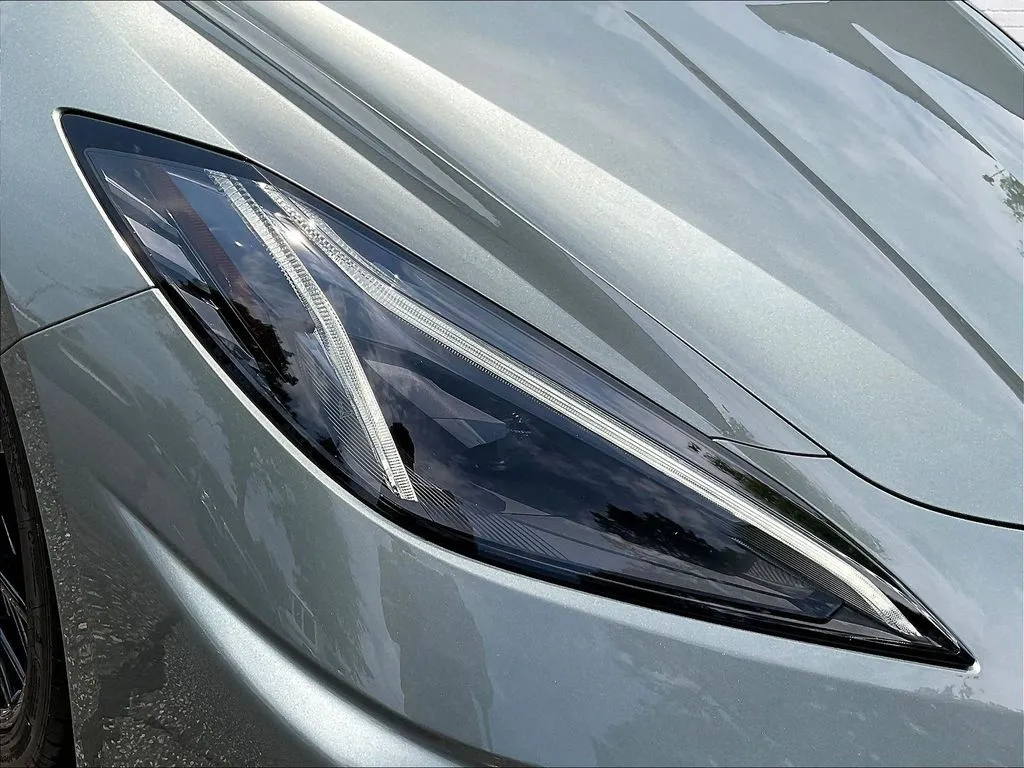 Chevrolet Corvette photo 21