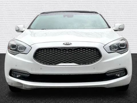 Photos of 2017 Kia K900 Luxury for sale in Roswell, GA at Gravity Autos Roswell