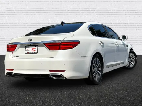 More photos of 2017 Kia K900 Luxury at Gravity Autos Roswell, GA
