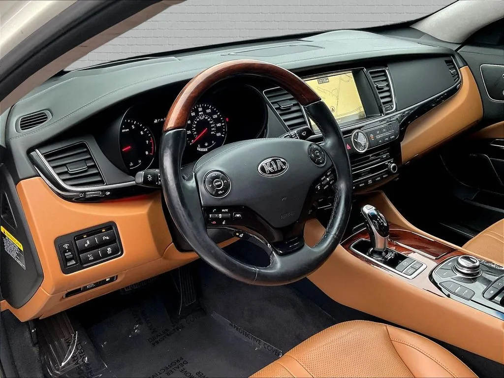 Kia K900 photo 14