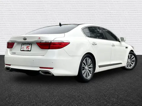 More photos of 2017 Kia K900 Luxury at Gravity Autos Roswell, GA