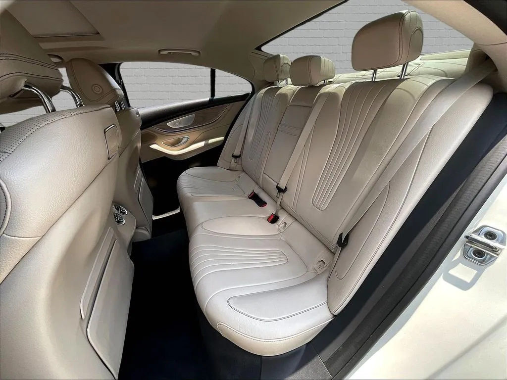 Mercedes-Benz CLS photo 19