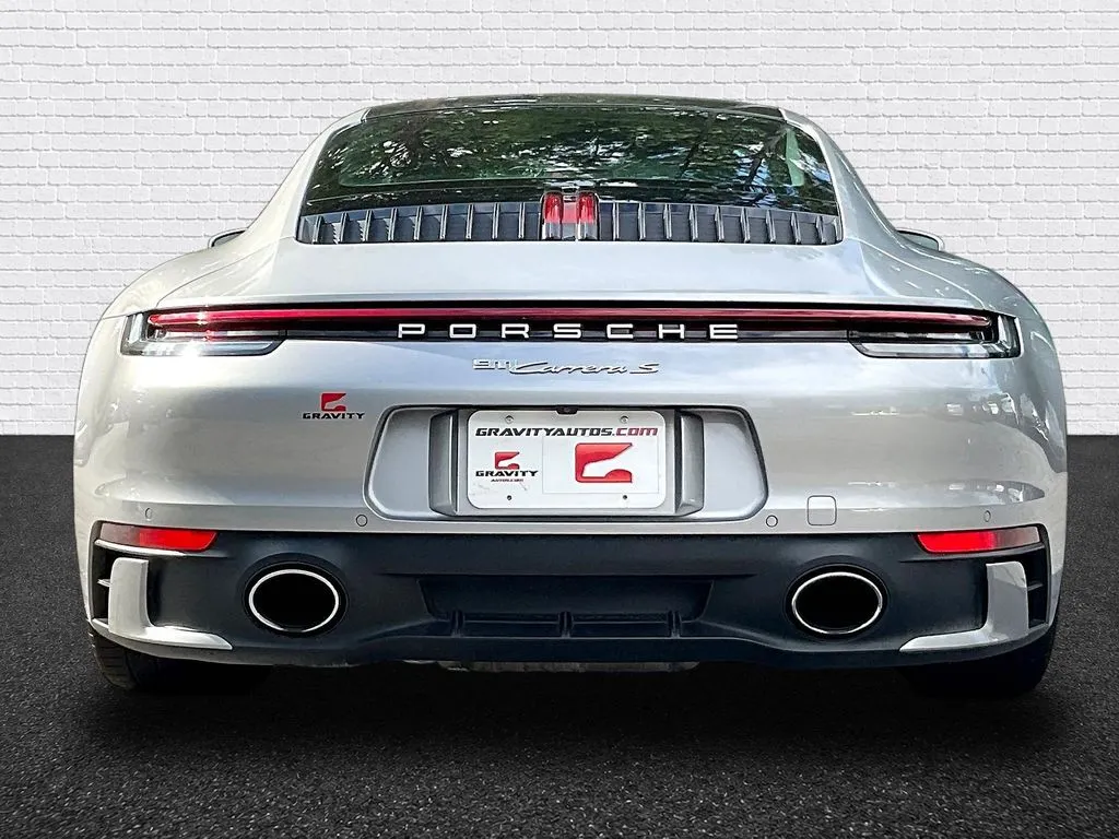Porsche 911 photo 5