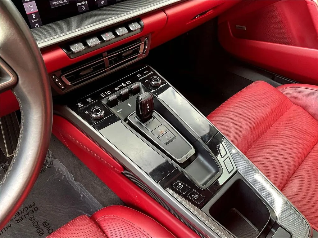 Porsche 911 photo 14