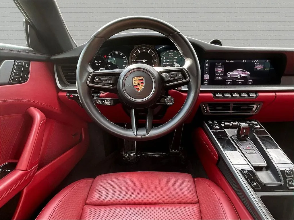 Porsche 911 photo 8