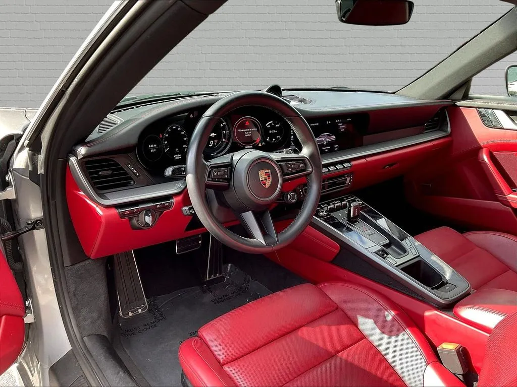 Porsche 911 photo 13