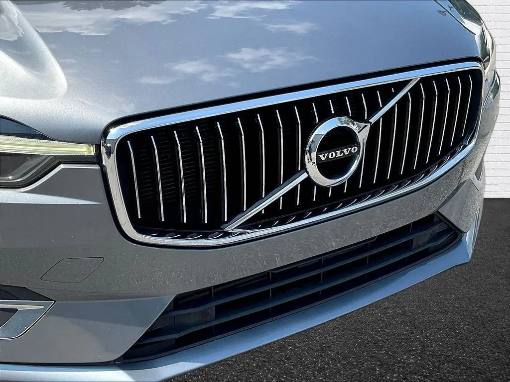 Volvo XC60 photo 27