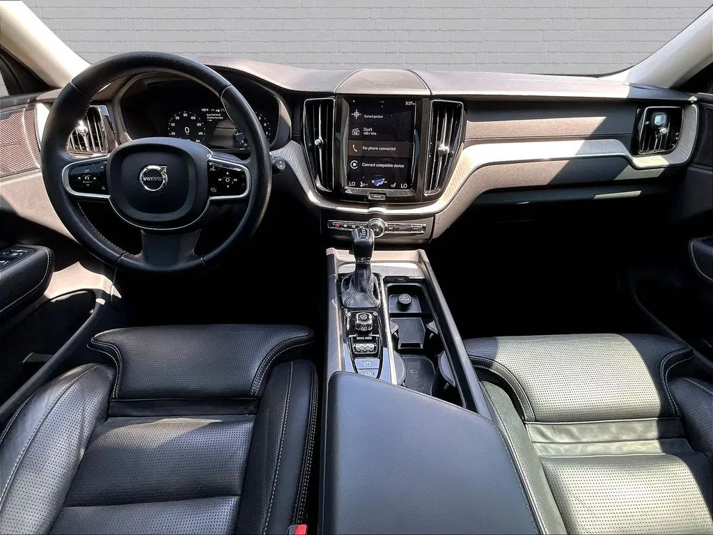 Volvo XC60 photo 7