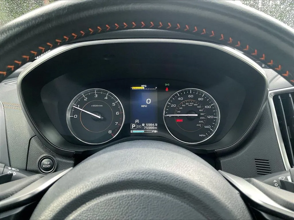 Subaru Crosstrek photo 12
