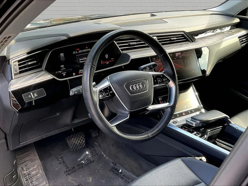 Audi e-tron Sportback photo 15