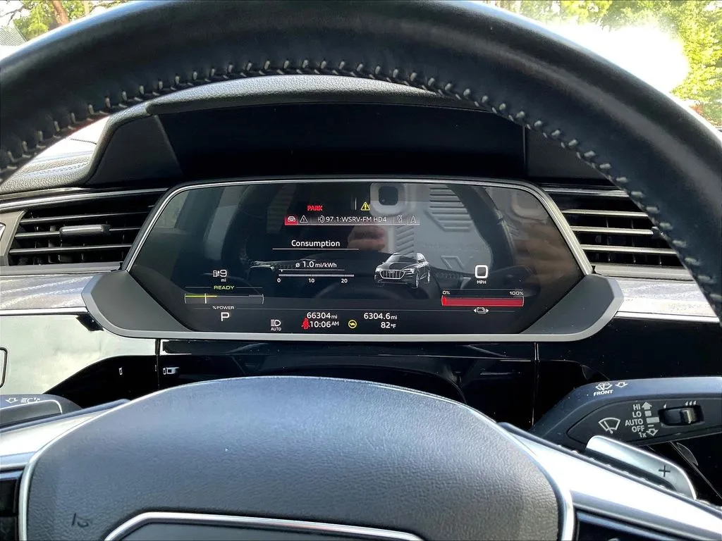 Audi e-tron Sportback photo 13
