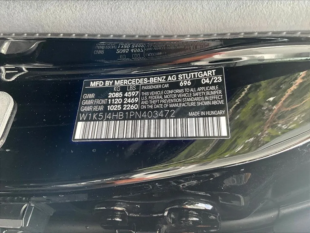Mercedes-Benz CLA photo 16
