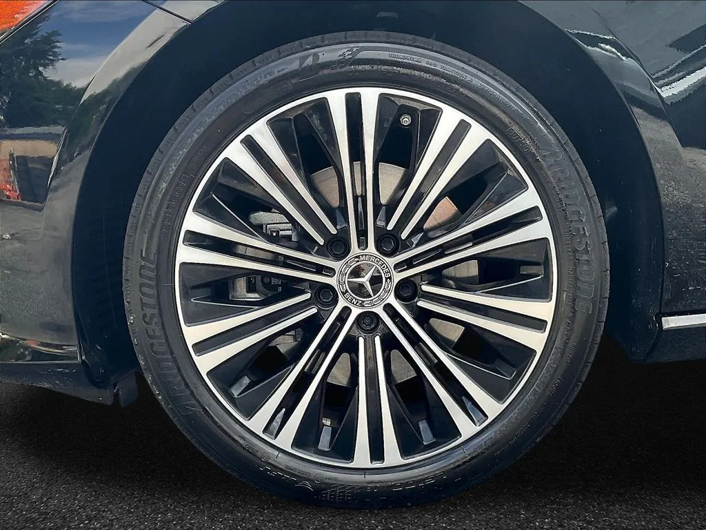 Mercedes-Benz CLA photo 27