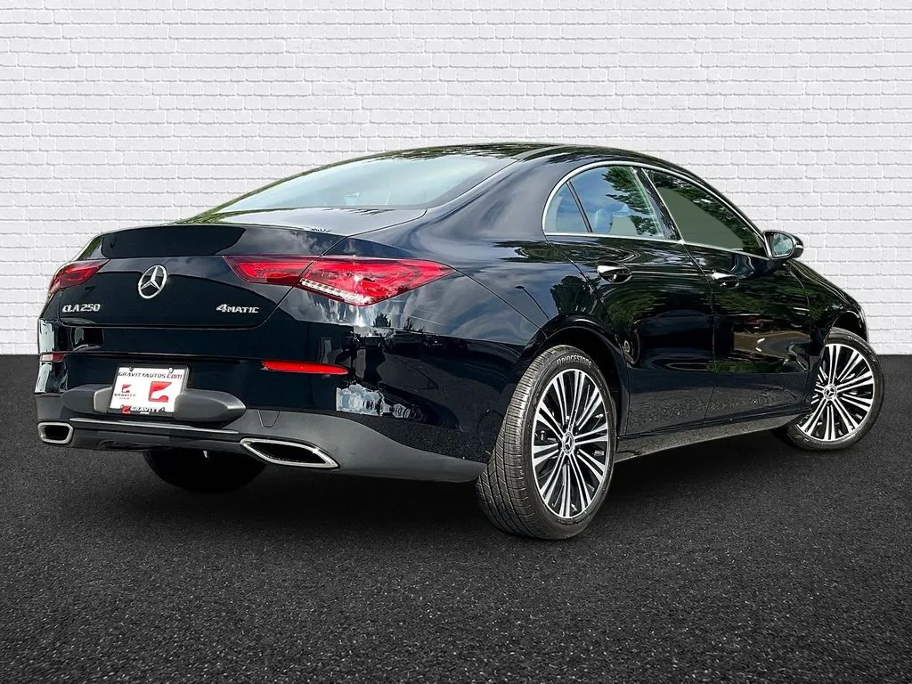 Mercedes-Benz CLA photo 6