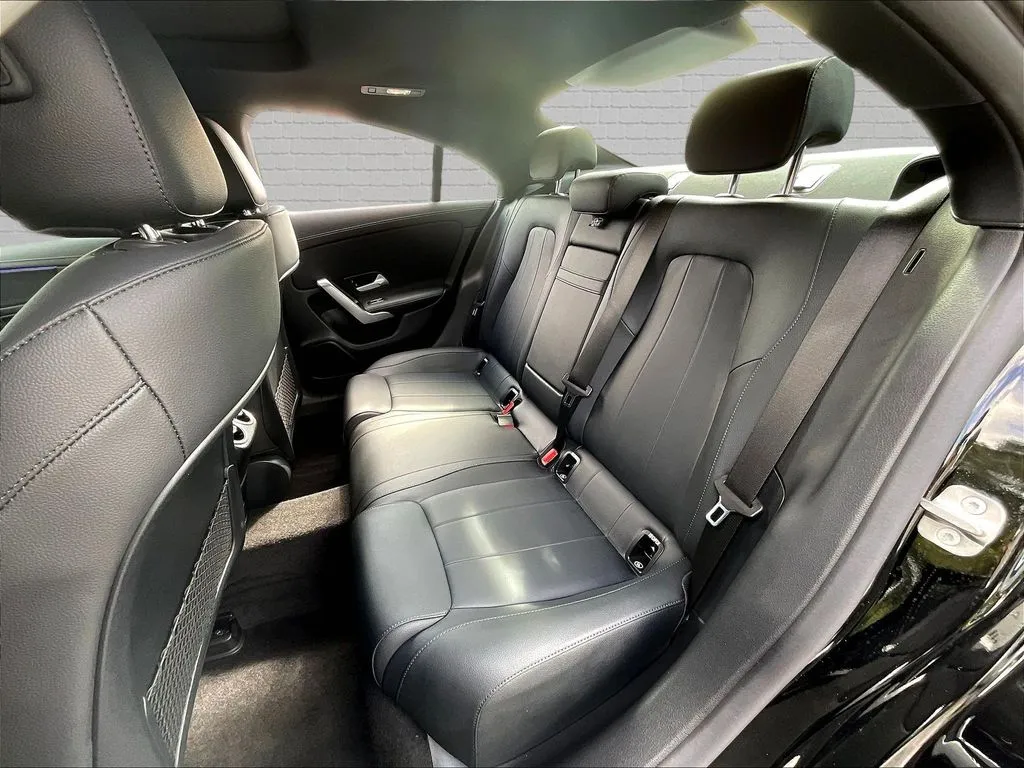 Mercedes-Benz CLA photo 19