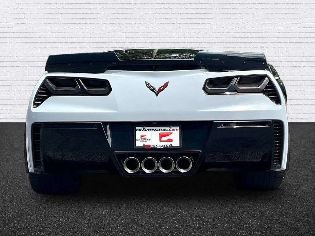 Chevrolet Corvette photo 5