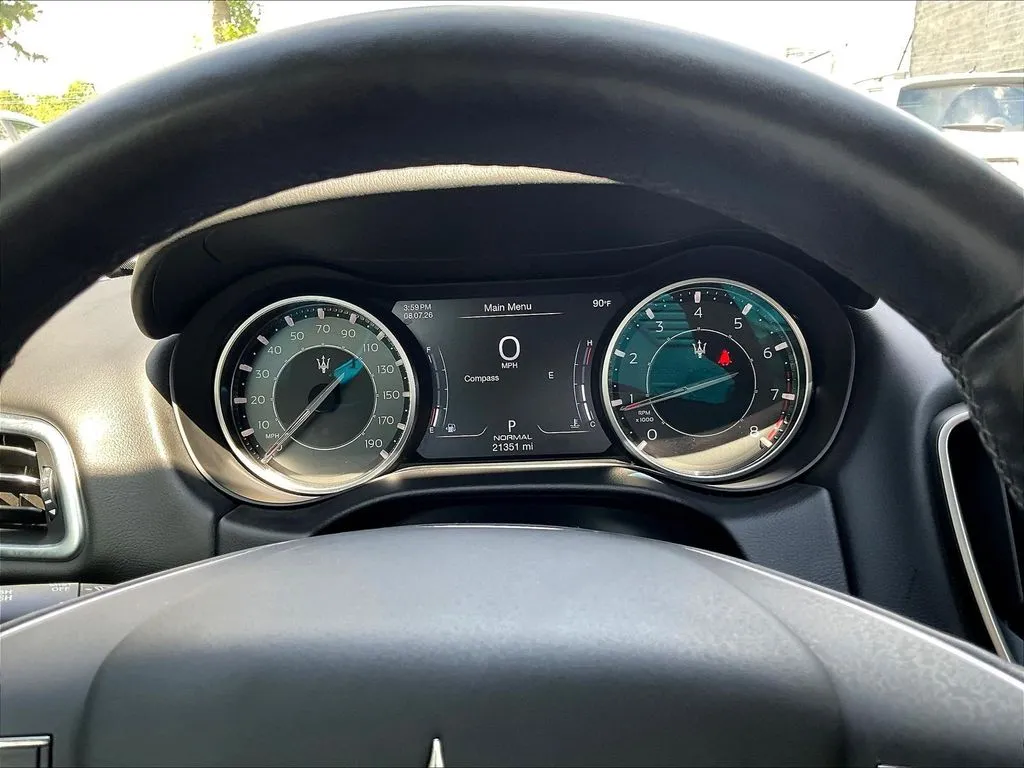 Maserati Ghibli photo 13