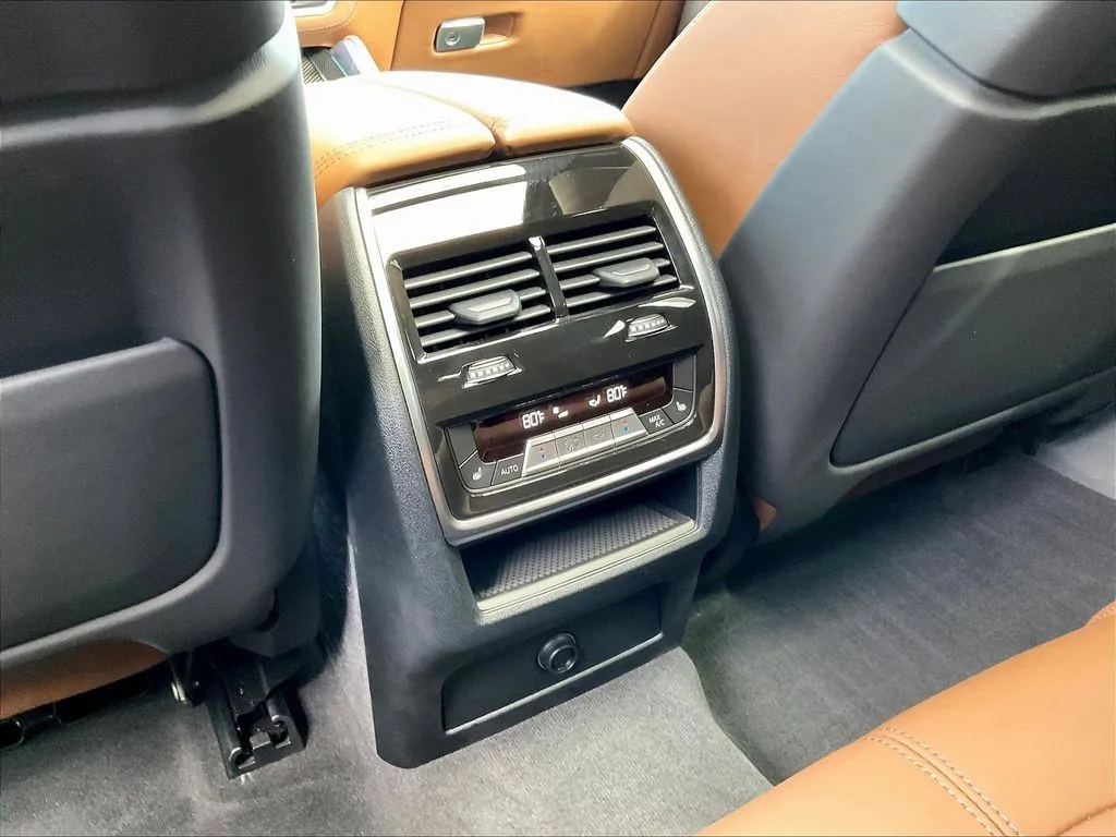 2022 BMW X6 M Base - Photo 10
