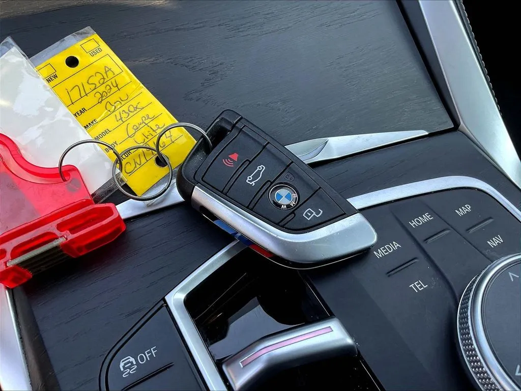 BMW 4 Series photo 29