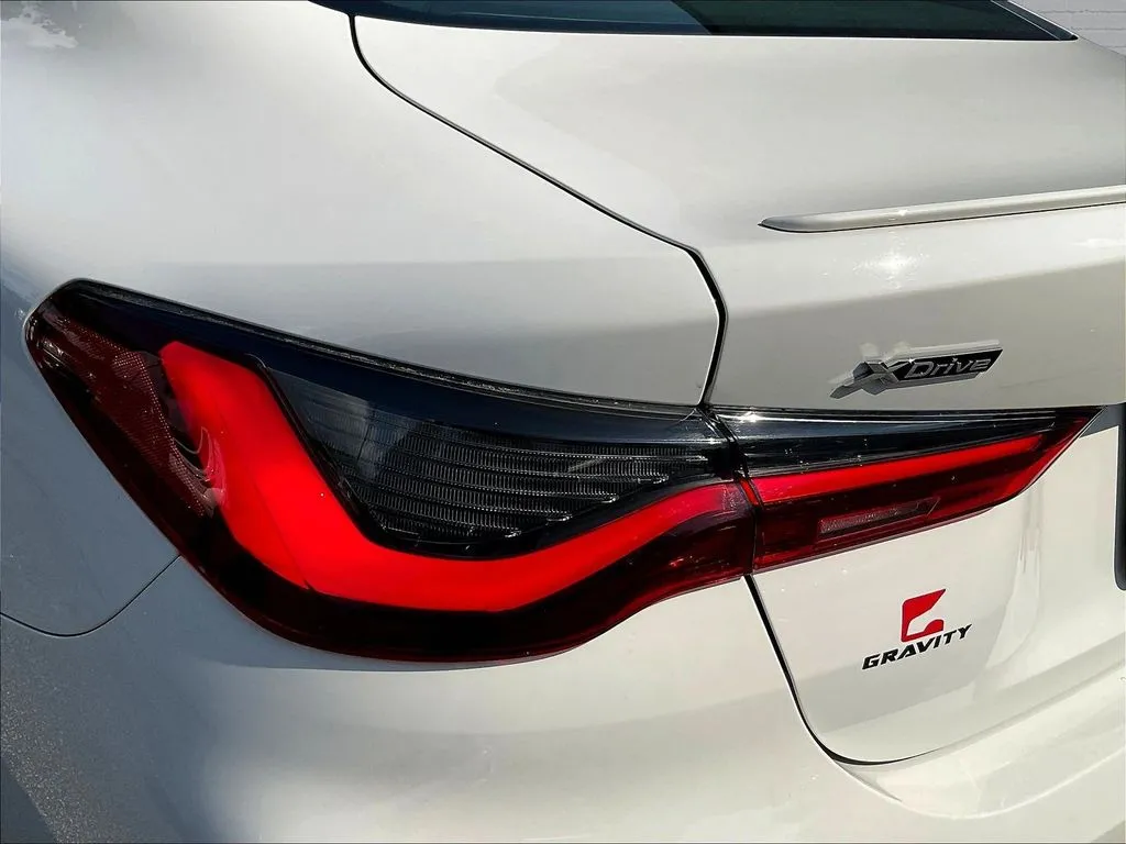 BMW 4 Series photo 19