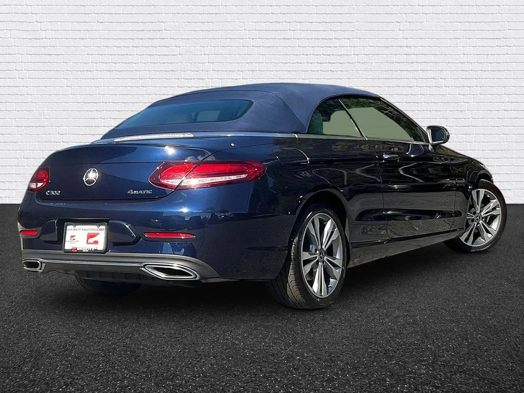 Mercedes-Benz C-Class photo 6
