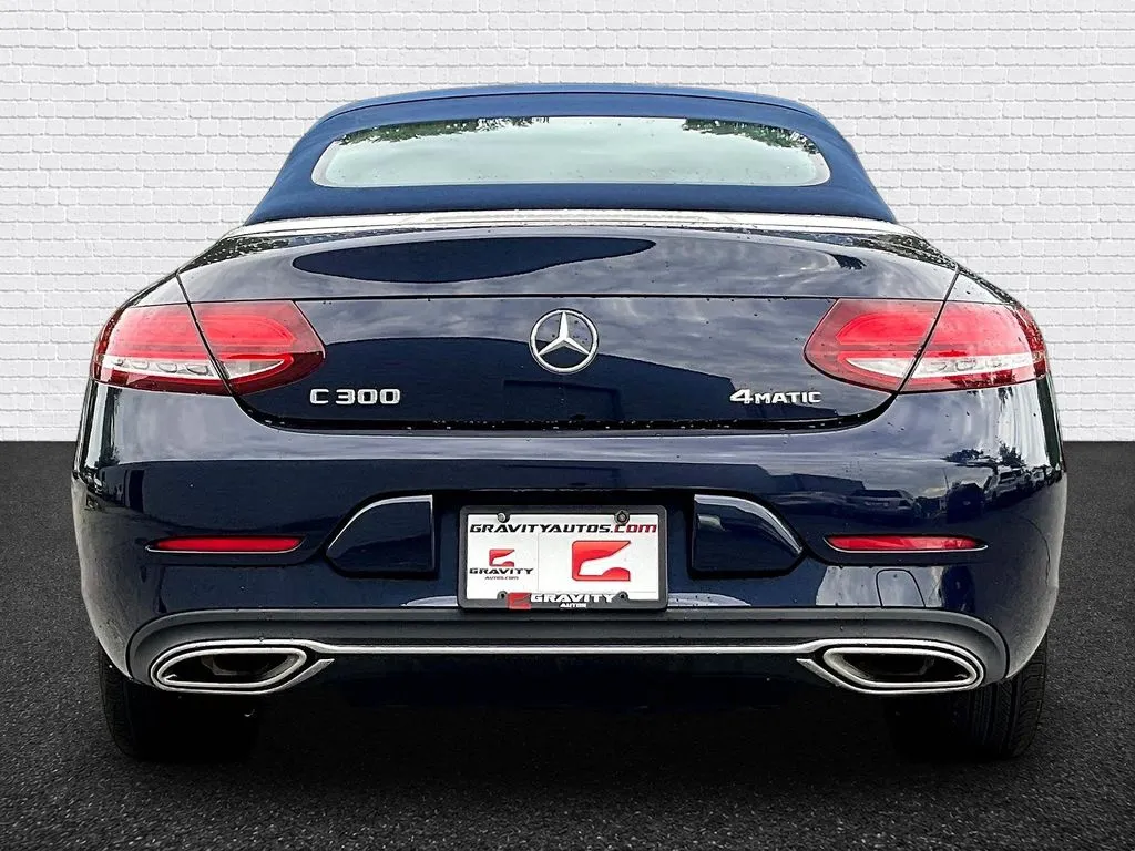 Mercedes-Benz C-Class photo 5