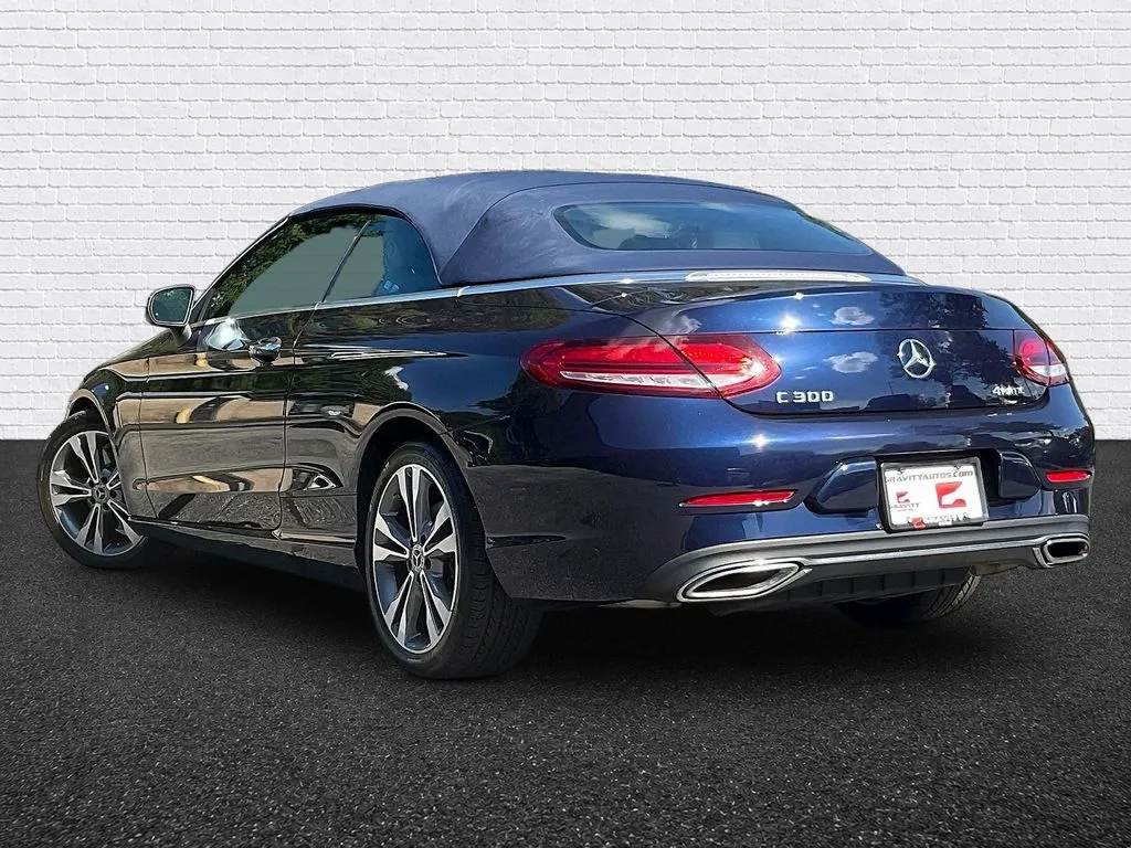 Mercedes-Benz C-Class photo 4
