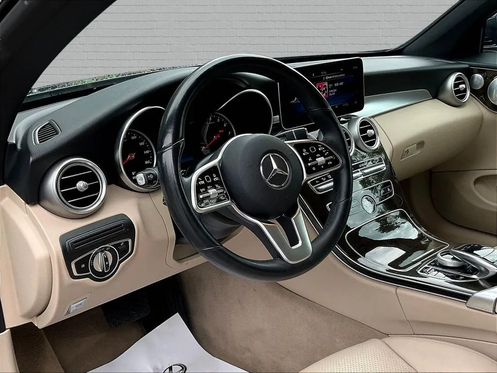 Mercedes-Benz C-Class photo 15
