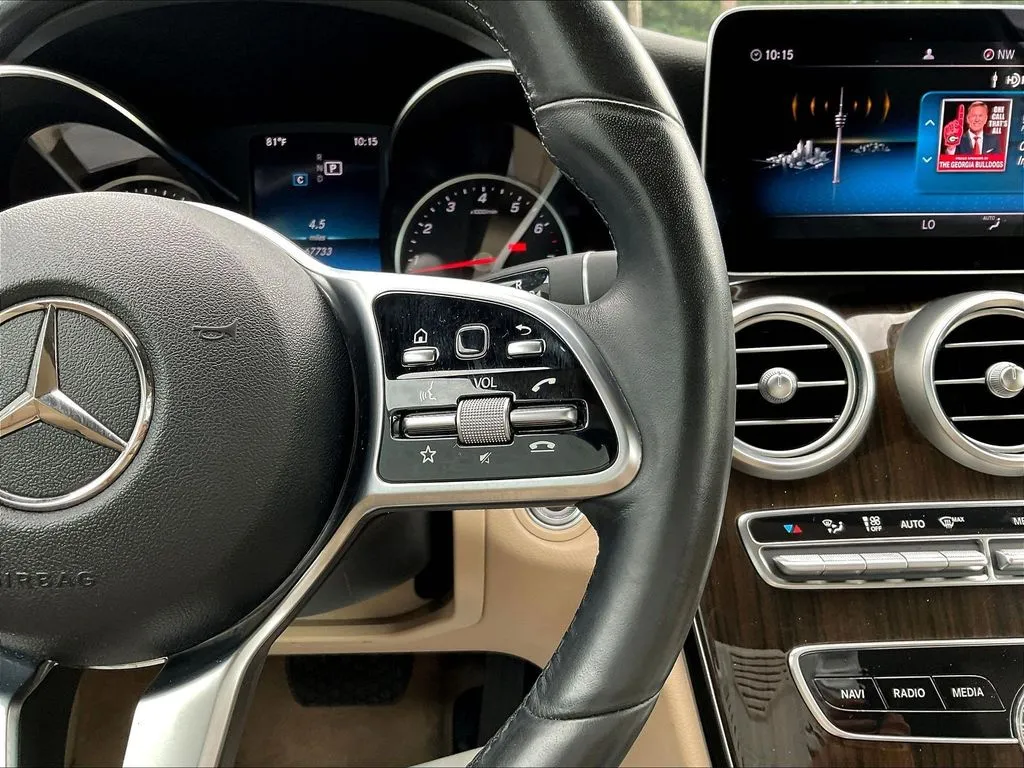 Mercedes-Benz C-Class photo 12