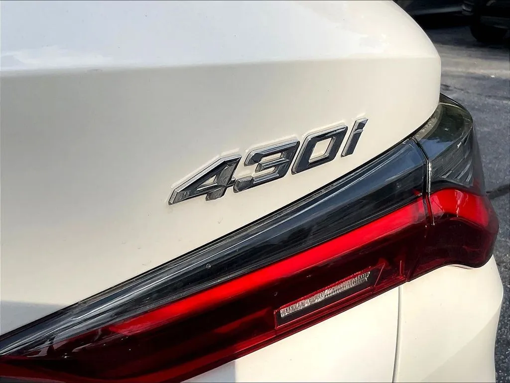 BMW 4 Series photo 19