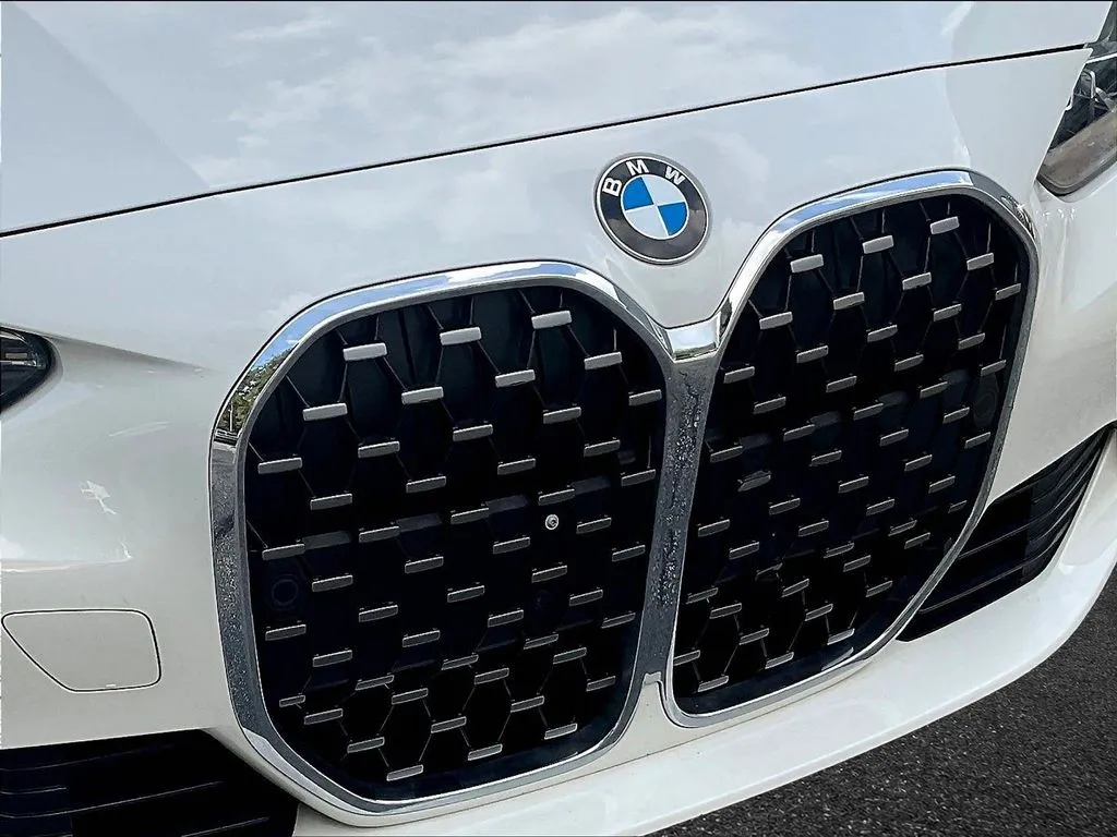 BMW 4 Series photo 25