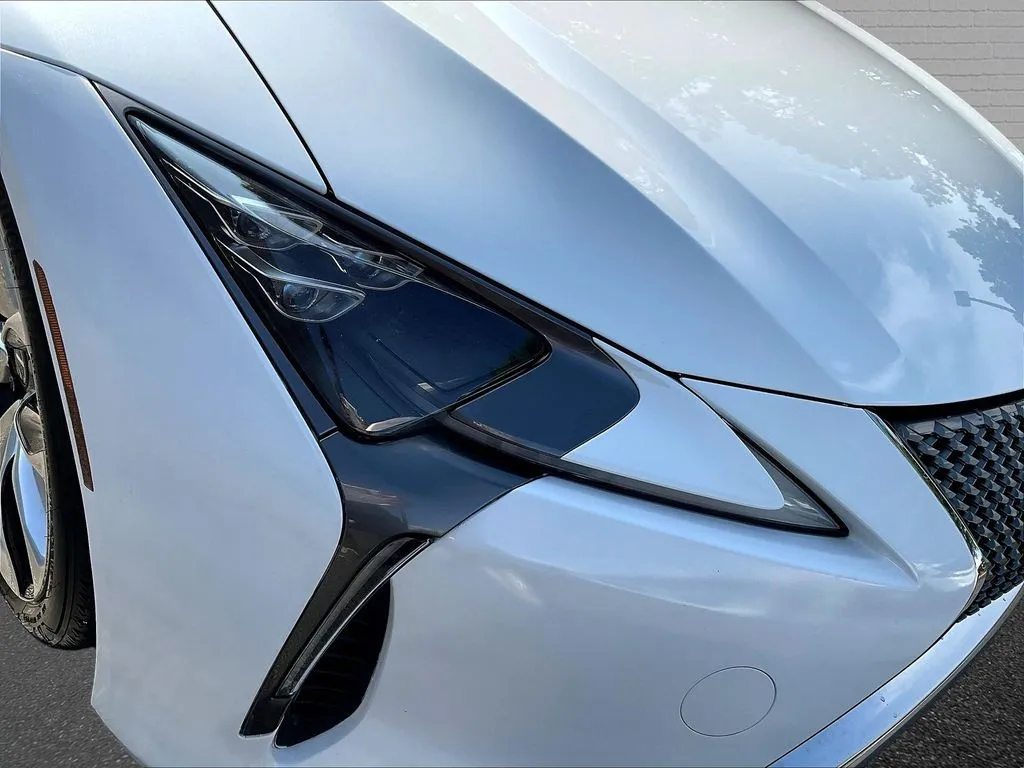 Lexus LC photo 25