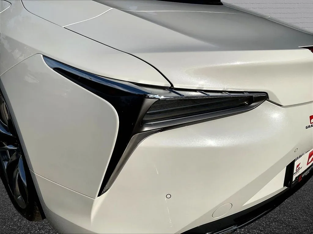 Lexus LC photo 20