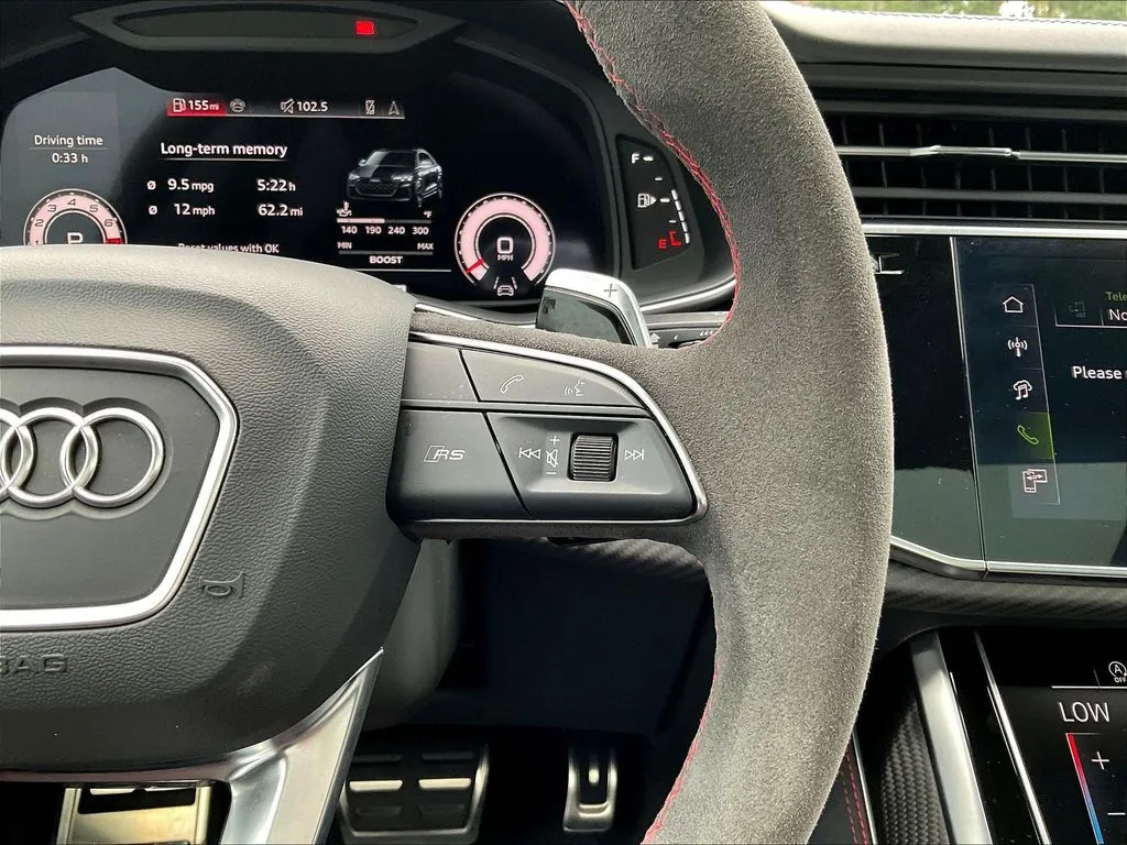 Audi RS Q8 performance photo 12