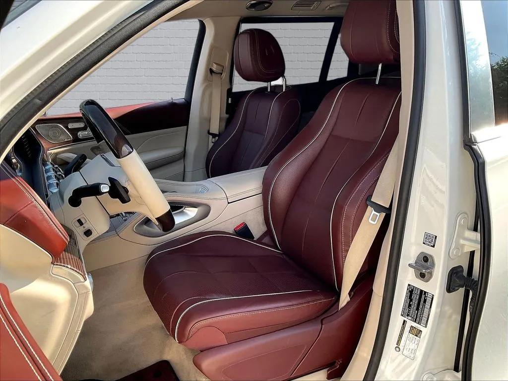 Mercedes-Benz GLS photo 19