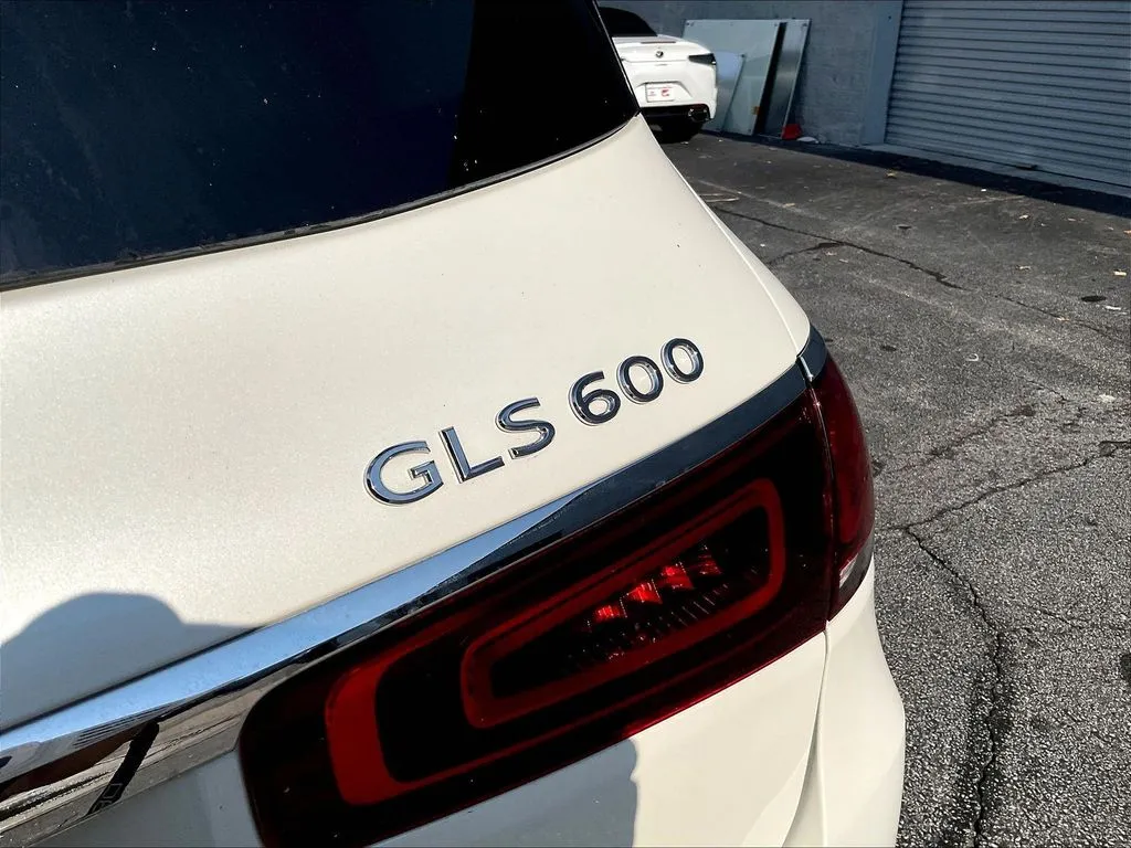 Mercedes-Benz GLS photo 22