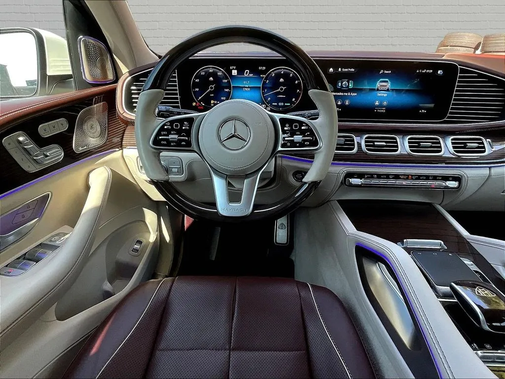 Mercedes-Benz GLS photo 8