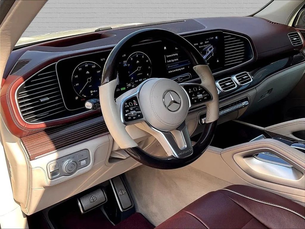 Mercedes-Benz GLS photo 15