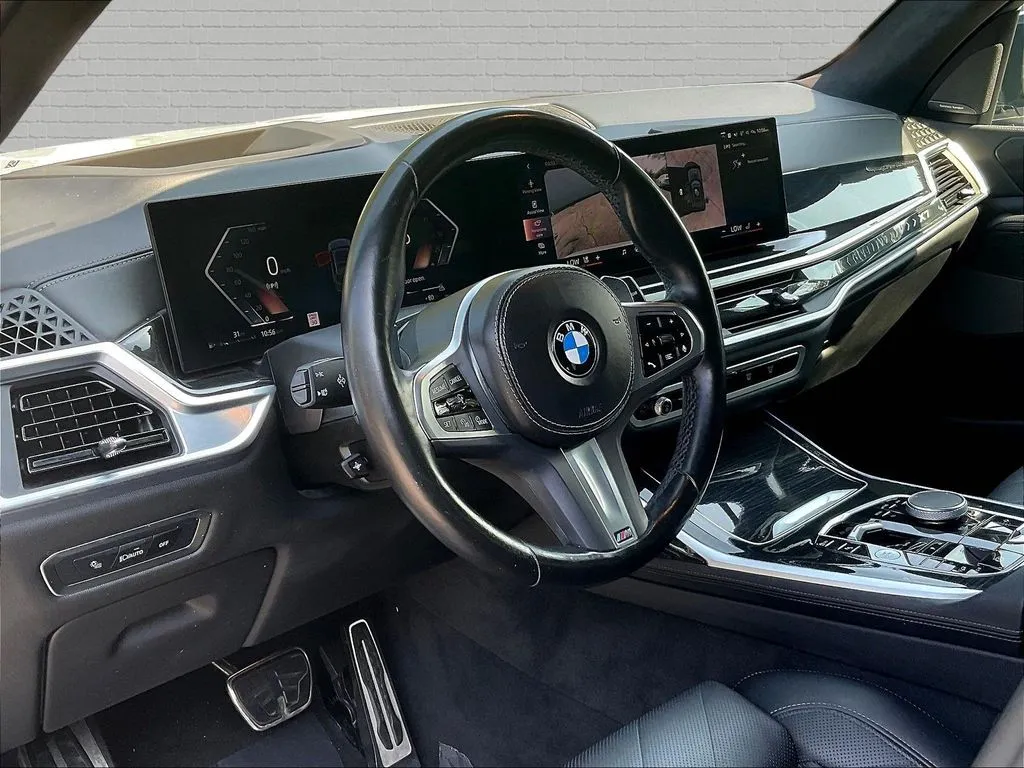 BMW X7 photo 14