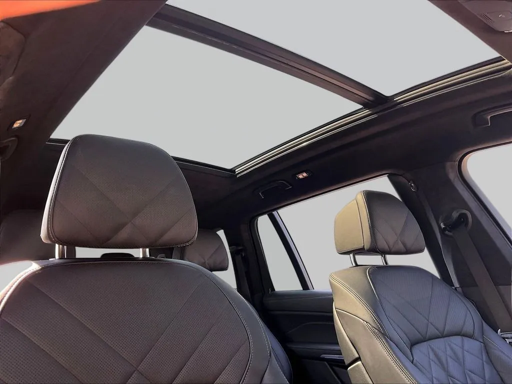 BMW X7 photo 22