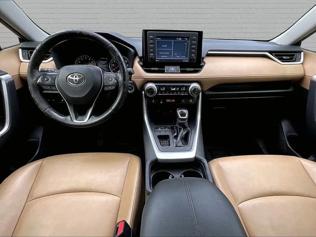 Toyota RAV4 photo 7