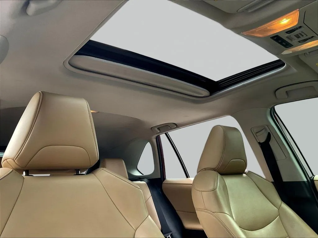 Toyota RAV4 photo 19