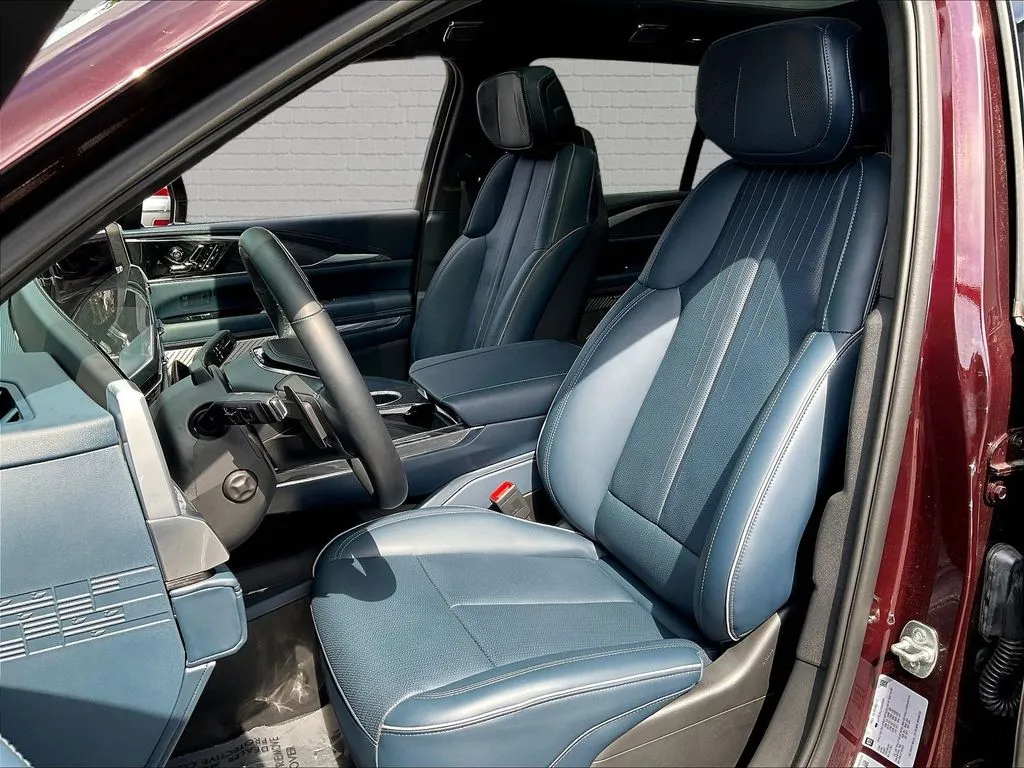 Cadillac Escalade IQ photo 18
