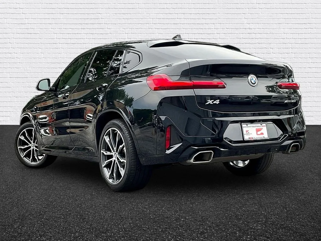 BMW X4 photo 4