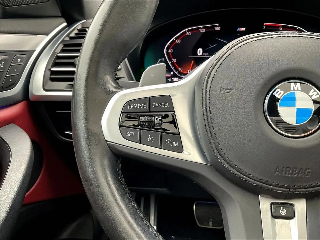 BMW X4 photo 11